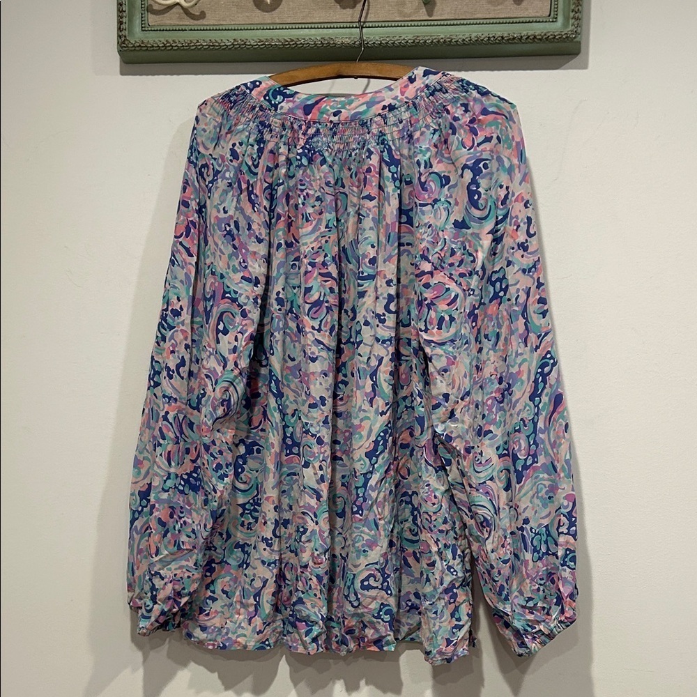 Lilly Pulitzer Slim Relaxed Bohemian Paisley Blouse Blue and Pink women’s XL - Picture 6 of 6